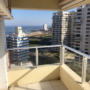Apartamento ID.2083 - Venta de apartamento de 3 dormitorios en Punta del Este