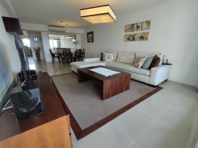 Apartamento ID.2004 - VENTA DE APARTAMENTO ZONA BRAVA QUARTIER DEL MAR