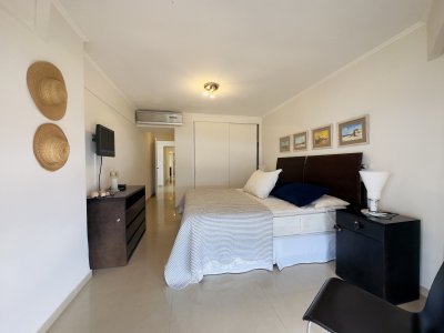 Apartamento ID.2150 - Apartamento en Punta del Este, Brava