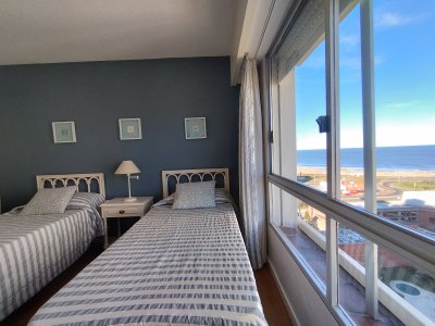 Apartamento ID.3123 - apartamento en venta  sobre playa mansa