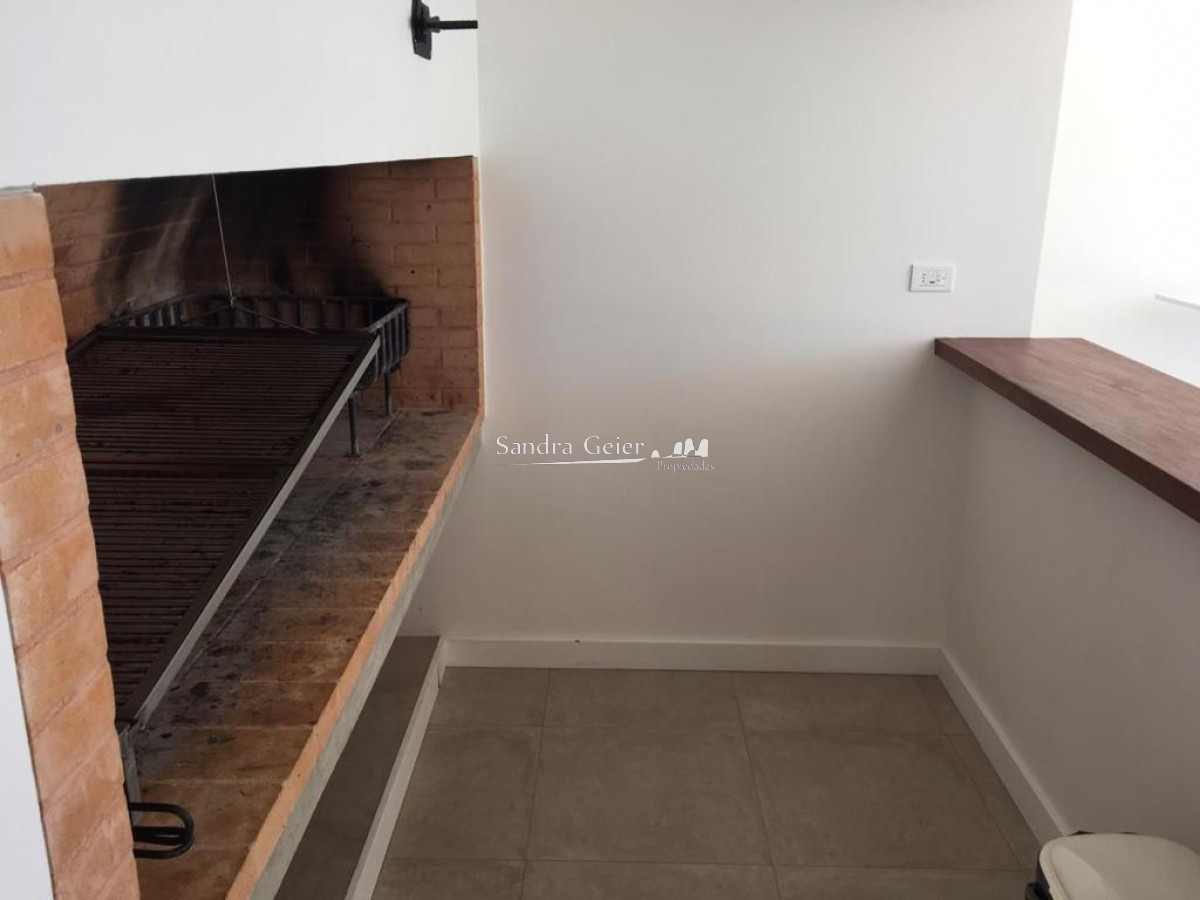 Apartamento ID.3123 - apartamento en venta  sobre playa mansa