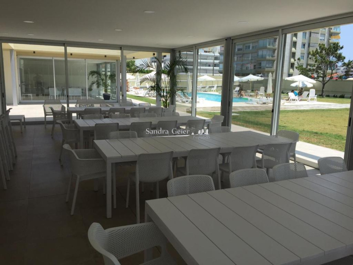 Apartamento ID.3123 - apartamento en venta  sobre playa mansa