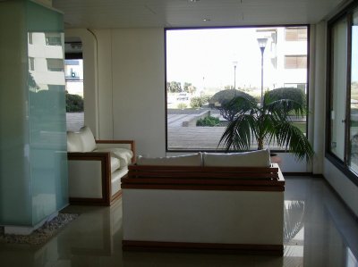 Apartamento ID.2962 - Apartamento de 3 dormitorios en venta en Punta del Este
