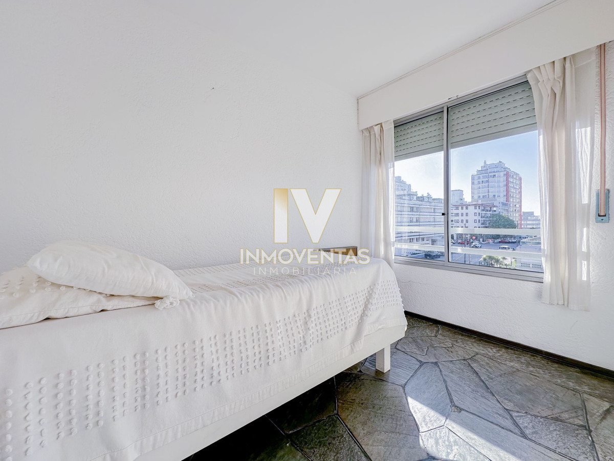 Apartamento ID.4641 - Penthouse en venta en Peninsula, 3 dormitorios, 3 baños, garaje