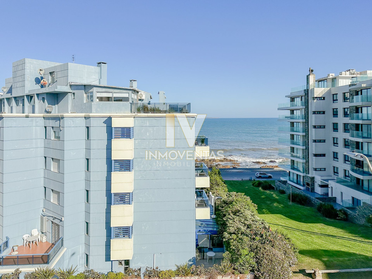 Apartamento ID.4641 - Penthouse en venta en Peninsula, 3 dormitorios, 3 baños, garaje