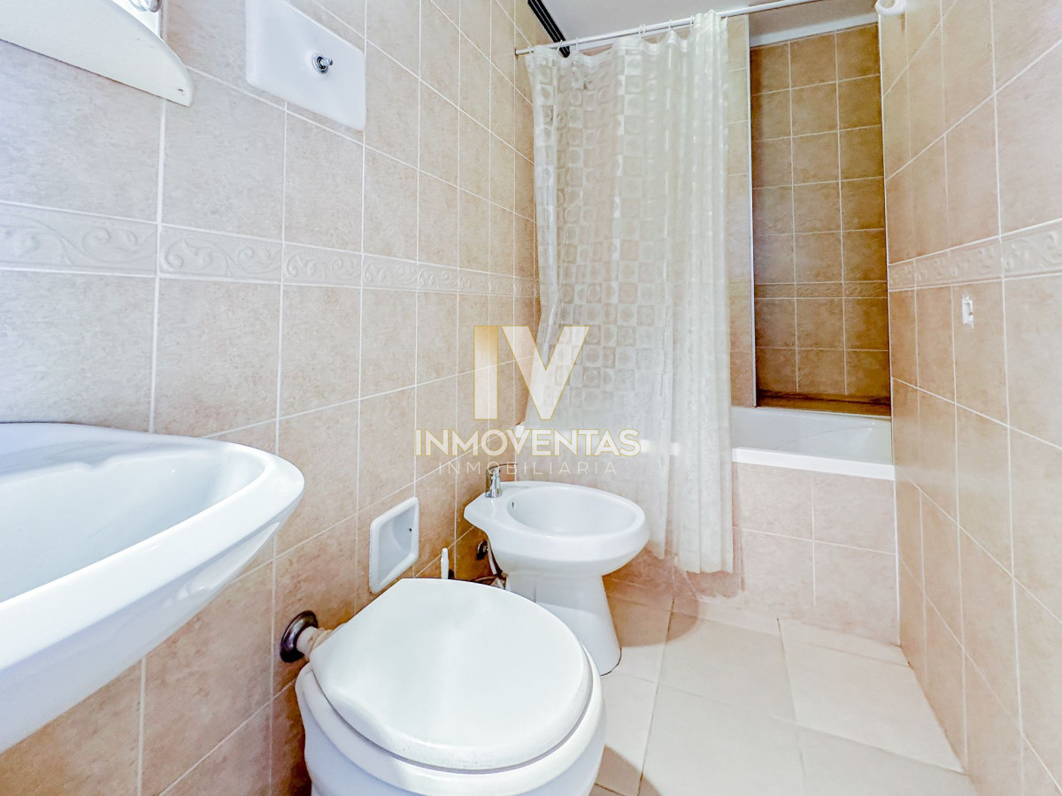 Apartamento ID.4641 - Penthouse en venta en Peninsula, 3 dormitorios, 3 baños, garaje