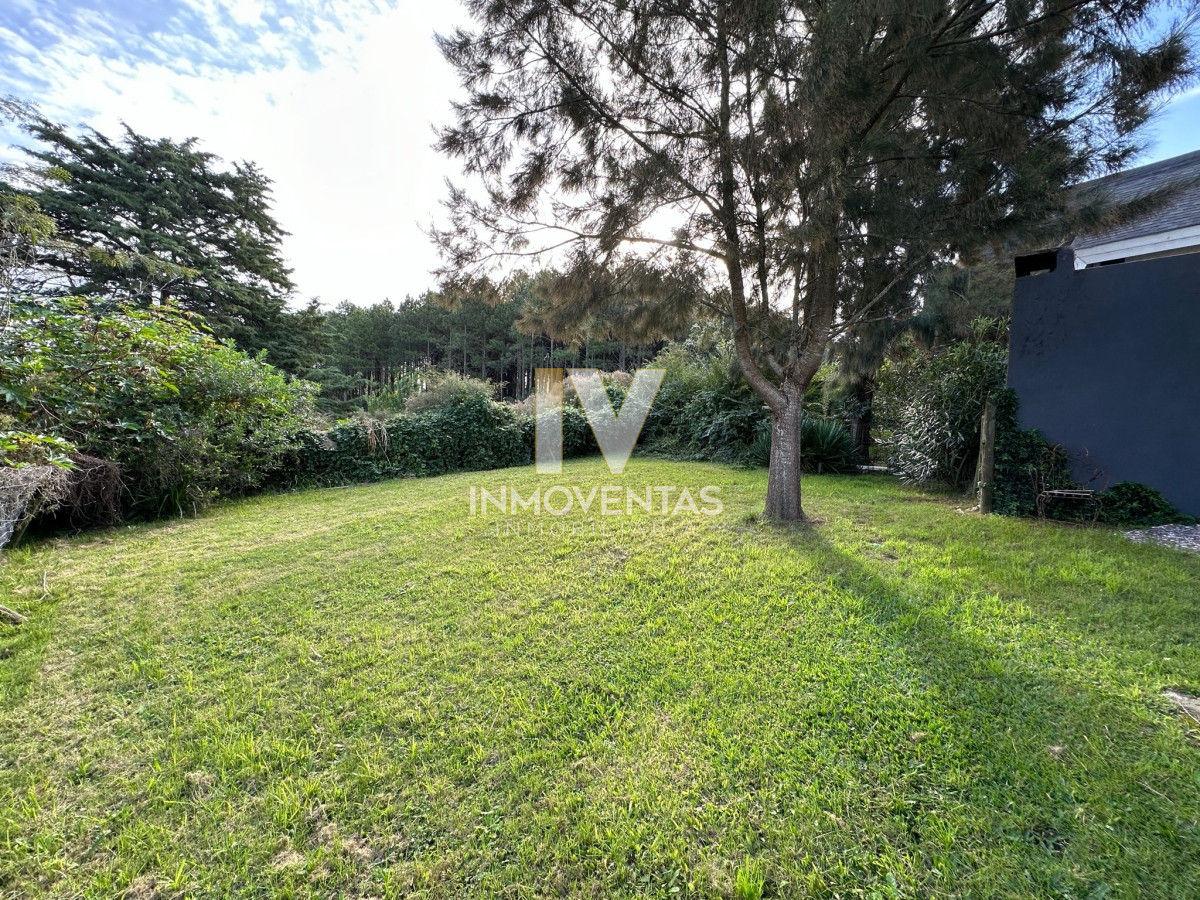 Casa ID.4270 - Alquiler y venta de casa de 2 dormitorios en Punta del Este