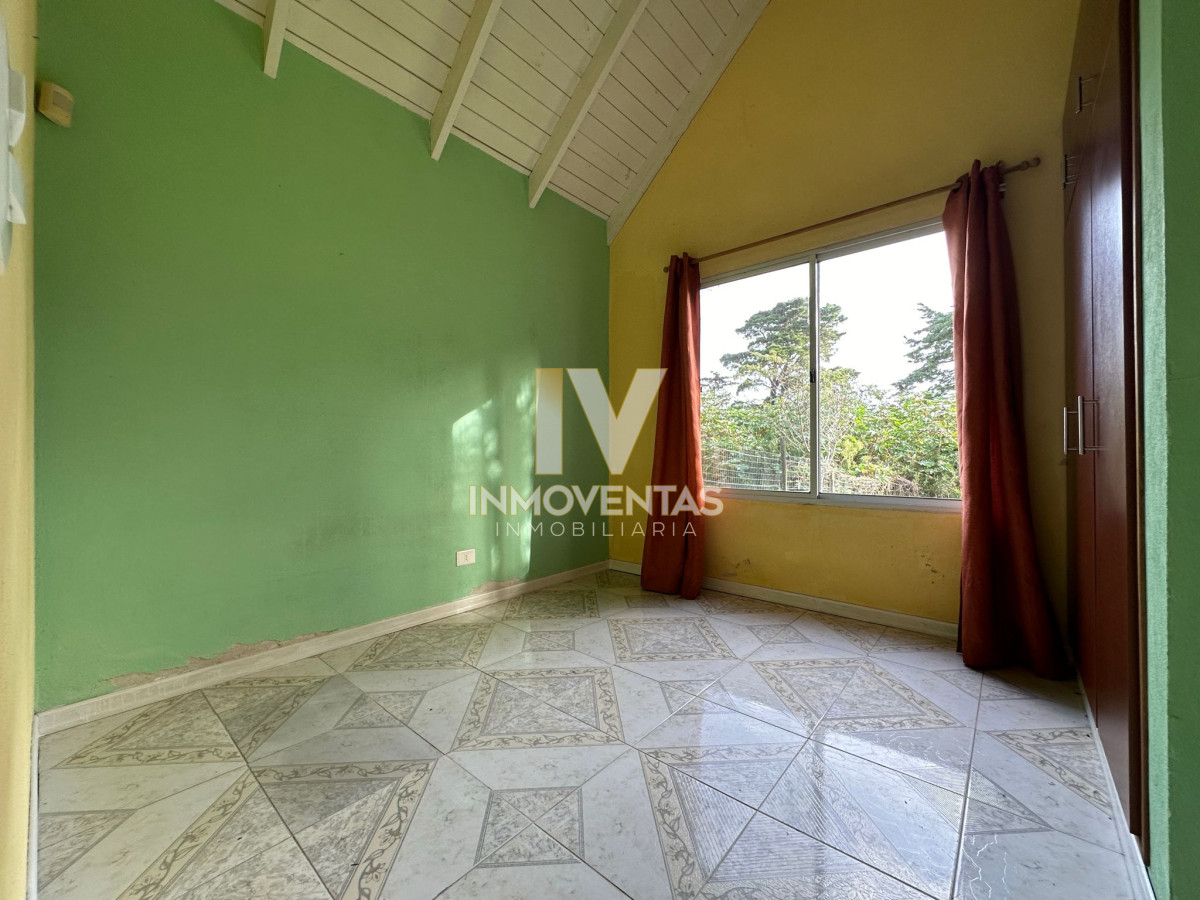 Casa ID.4270 - Alquiler y venta de casa de 2 dormitorios en Punta del Este