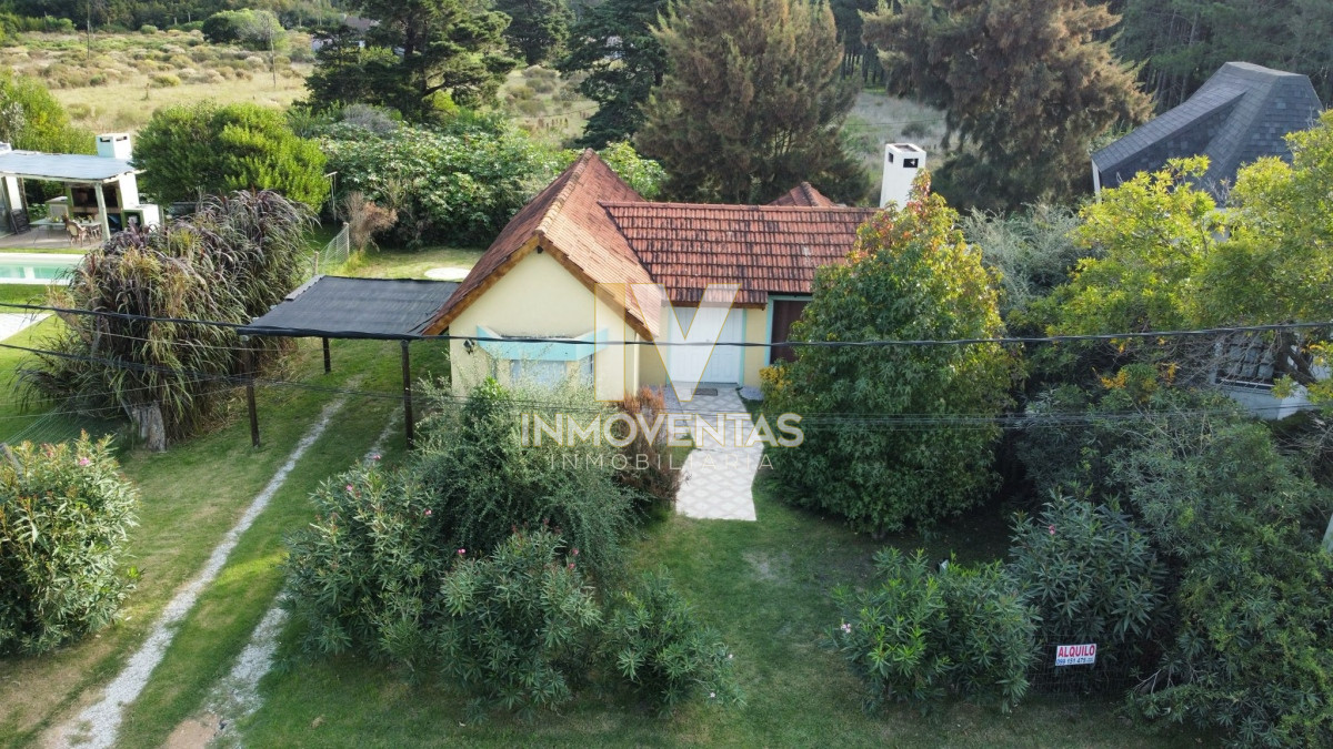 Casa ID.4270 - Alquiler y venta de casa de 2 dormitorios en Punta del Este