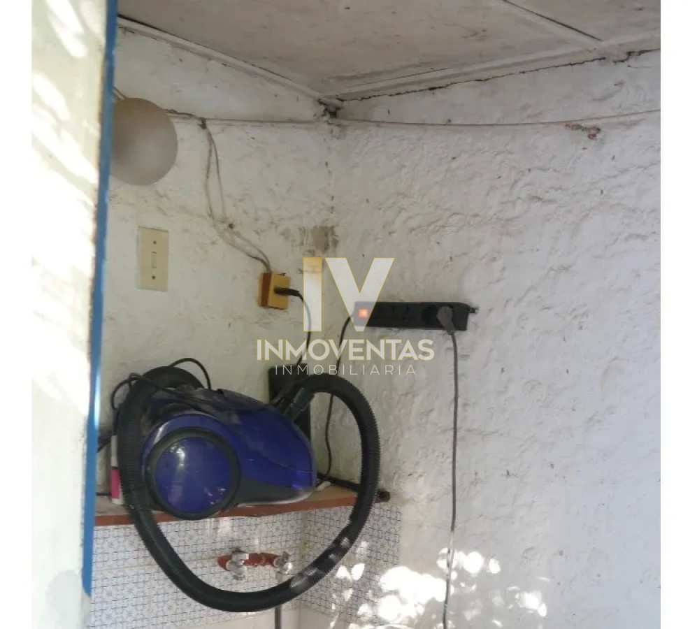 Casa ID.4179 - Casa en venta de dos dormitorio y dependencia en Punta del Este