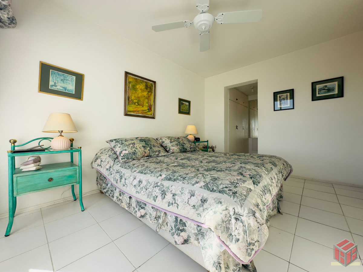 Apartamento ID.8844 - Apto en venta de 2 dormitorios, 2 baños, Punta del este. 