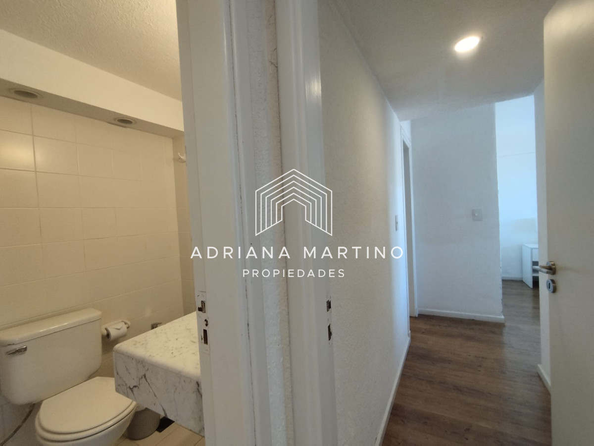 Apartamento ID.70218 - Venta de apartamento de 3 dormitorios en Punta del Este