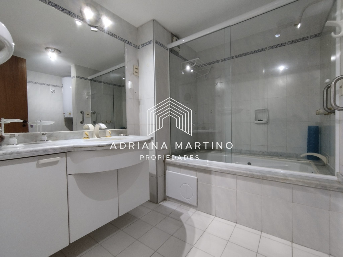 Apartamento ID.71009 - Apartamento de un dormitorio y medio en alquiler y venta en Punta del Este
