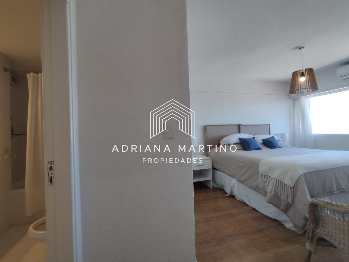 Apartamento ID.70218 - Venta de apartamento de 3 dormitorios en Punta del Este