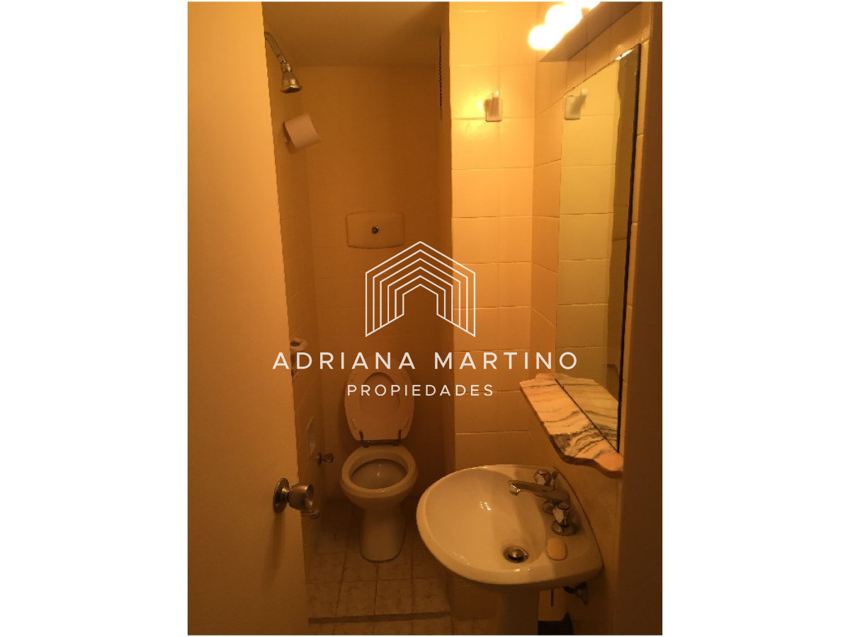 Apartamento ID.70234 - Apartamento en venta de 3 dormitorios y dependencia en Punta del Este