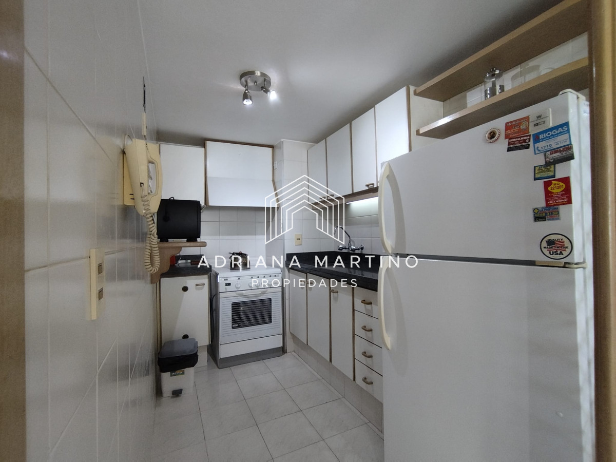 Apartamento ID.71009 - Apartamento de un dormitorio y medio en alquiler y venta en Punta del Este
