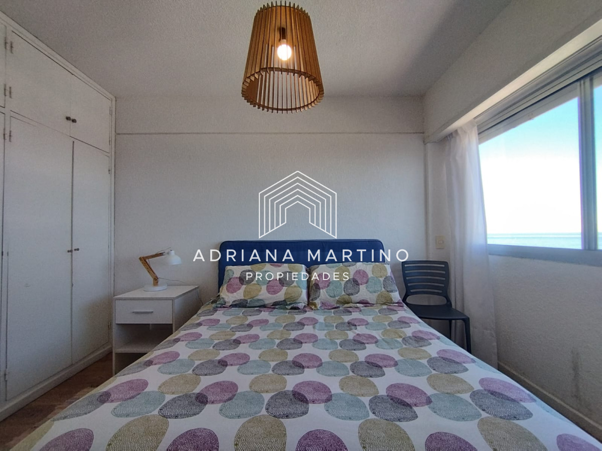 Apartamento ID.70218 - Venta de apartamento de 3 dormitorios en Punta del Este