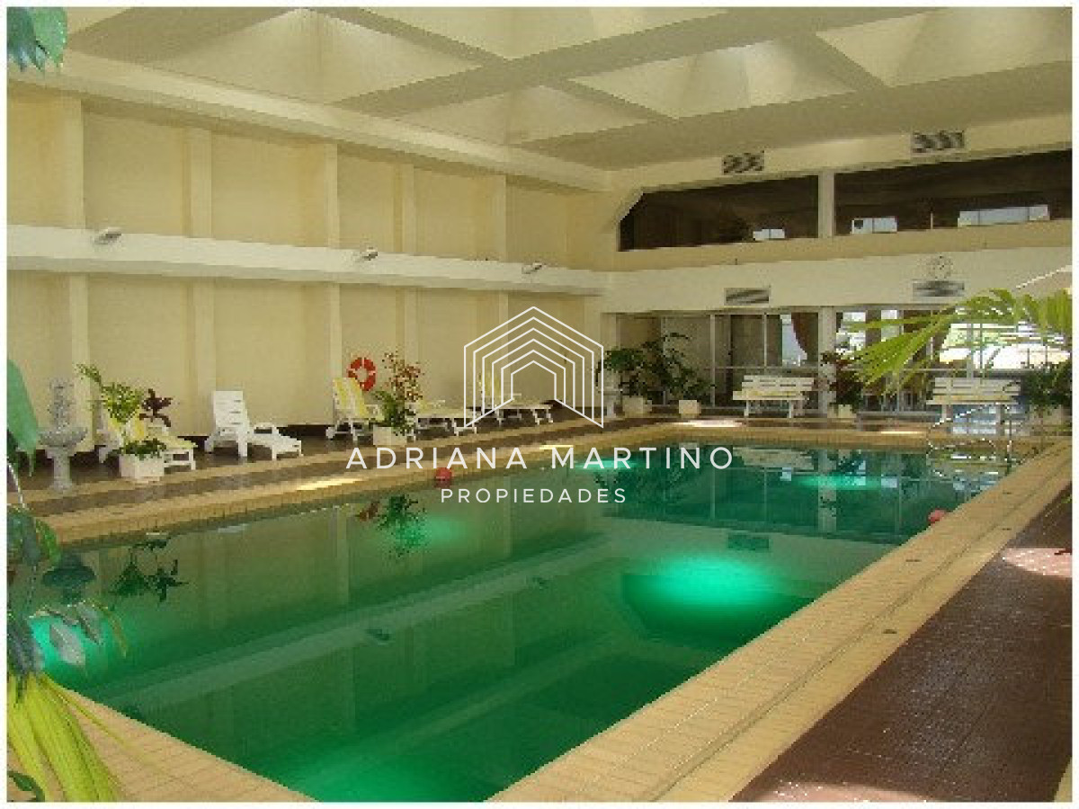 Apartamento ID.70234 - Apartamento en venta de 3 dormitorios y dependencia en Punta del Este