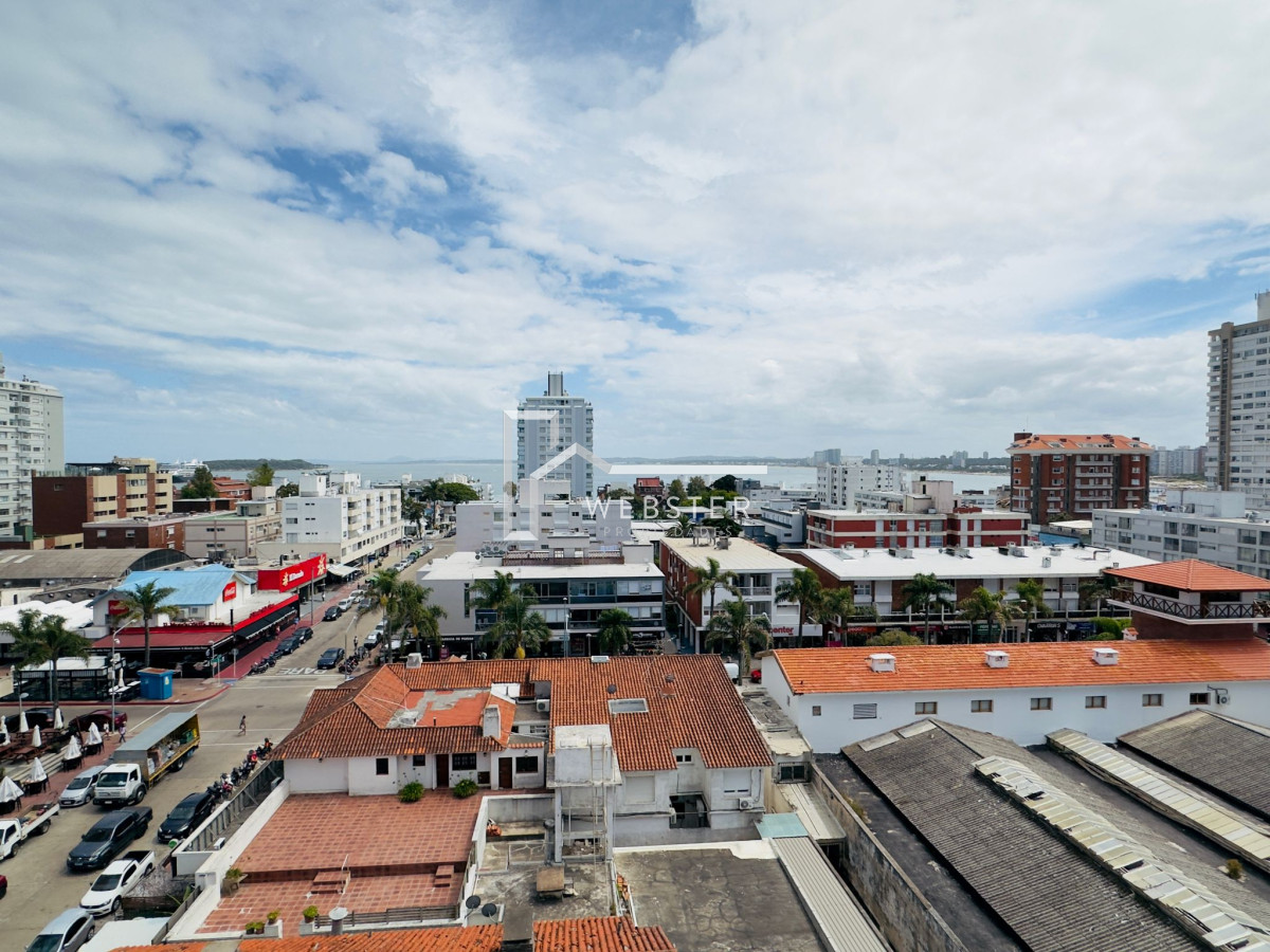 Apartamento ID.2240 - Apartamento de dos dormitorios en venta en Punta del Este