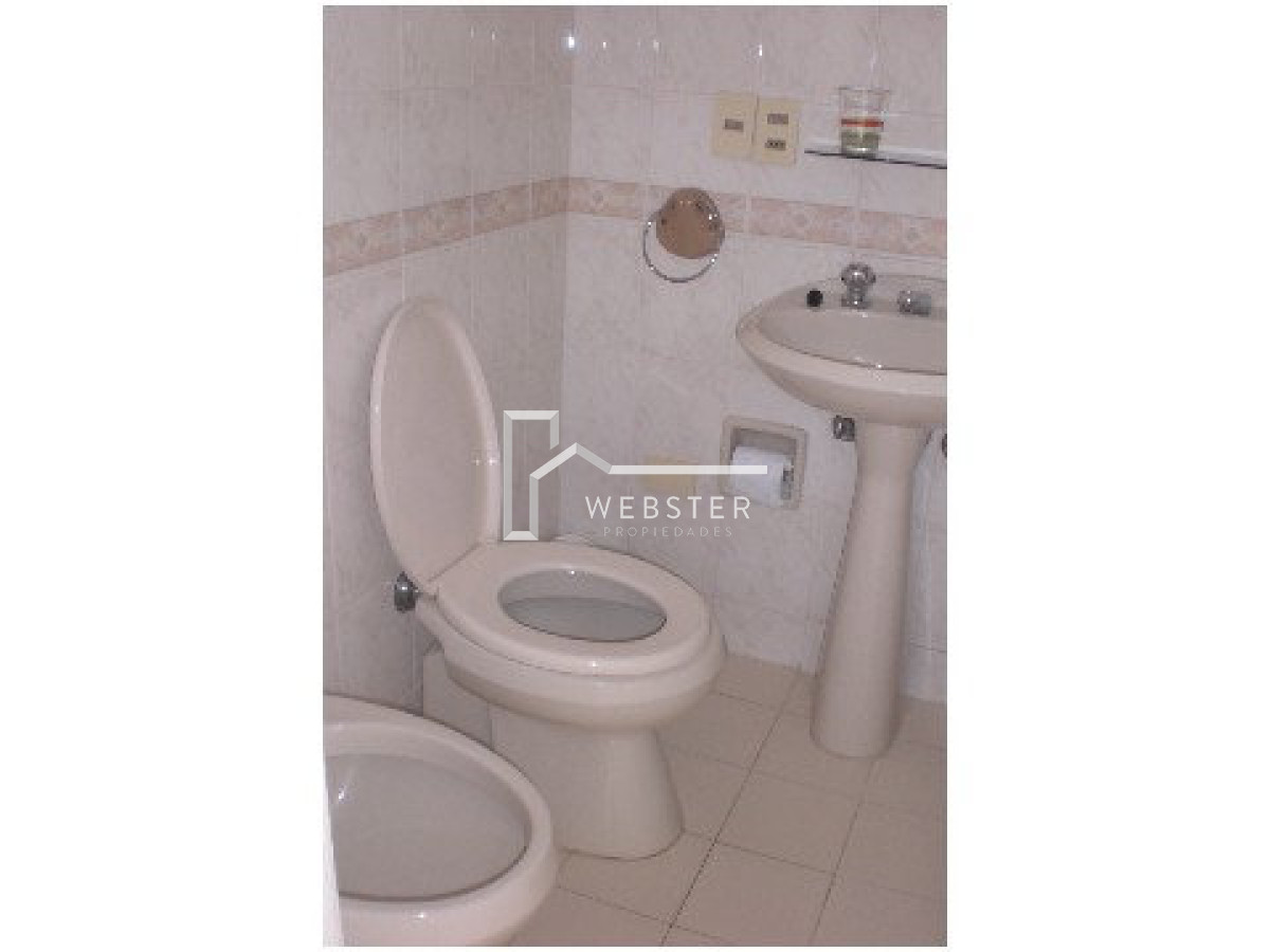 Apartamento ID.1568 - Apartamento de 3 dormitorios en venta en Punta del Este