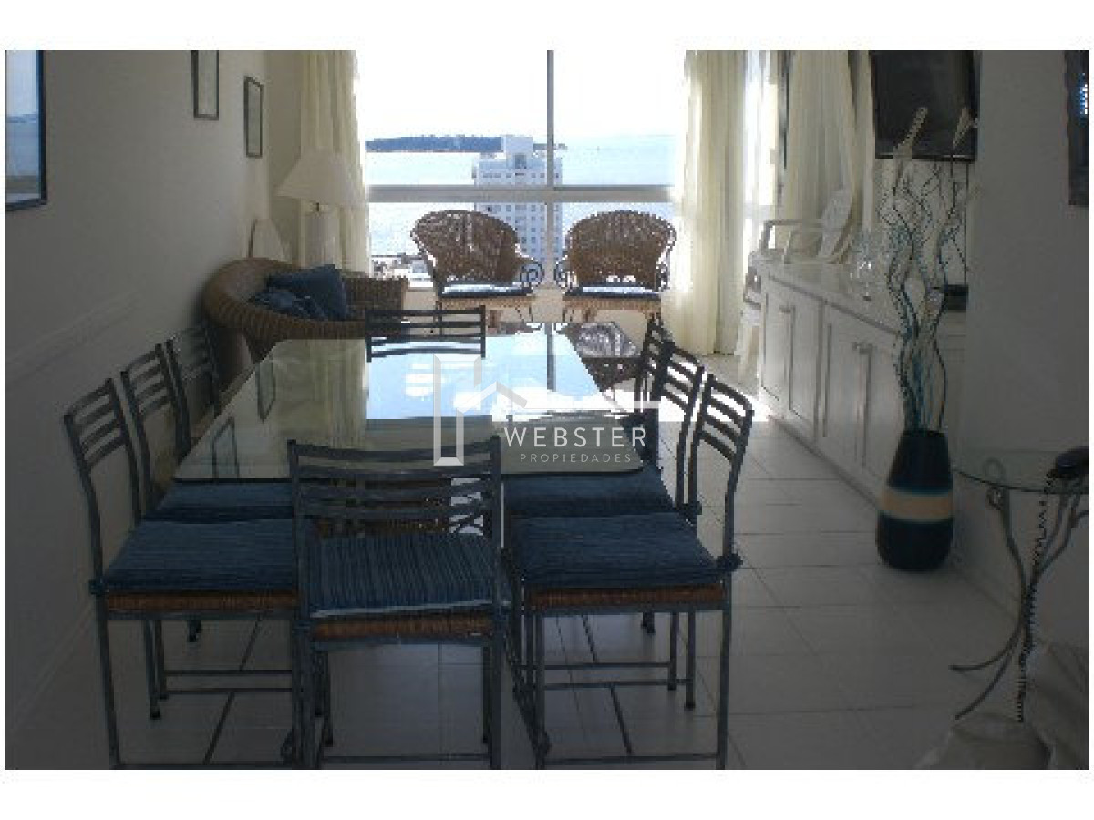 Apartamento ID.1568 - Apartamento de 3 dormitorios en venta en Punta del Este