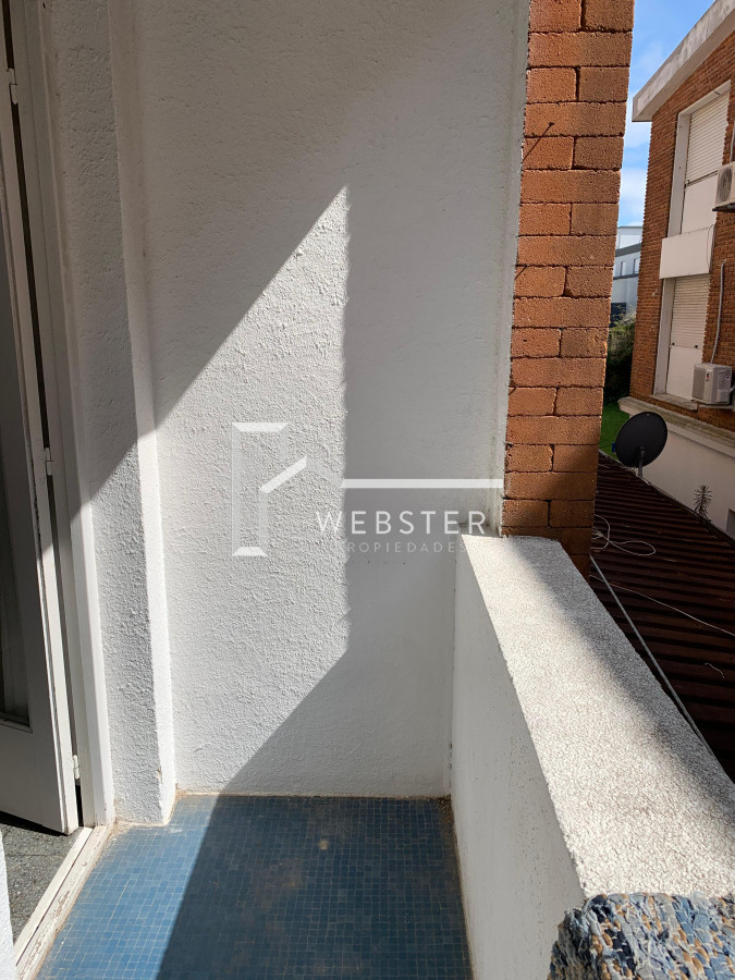 Apartamento ID.2057 - Apartamento de un dormitorio en Punta del Este, reciclado