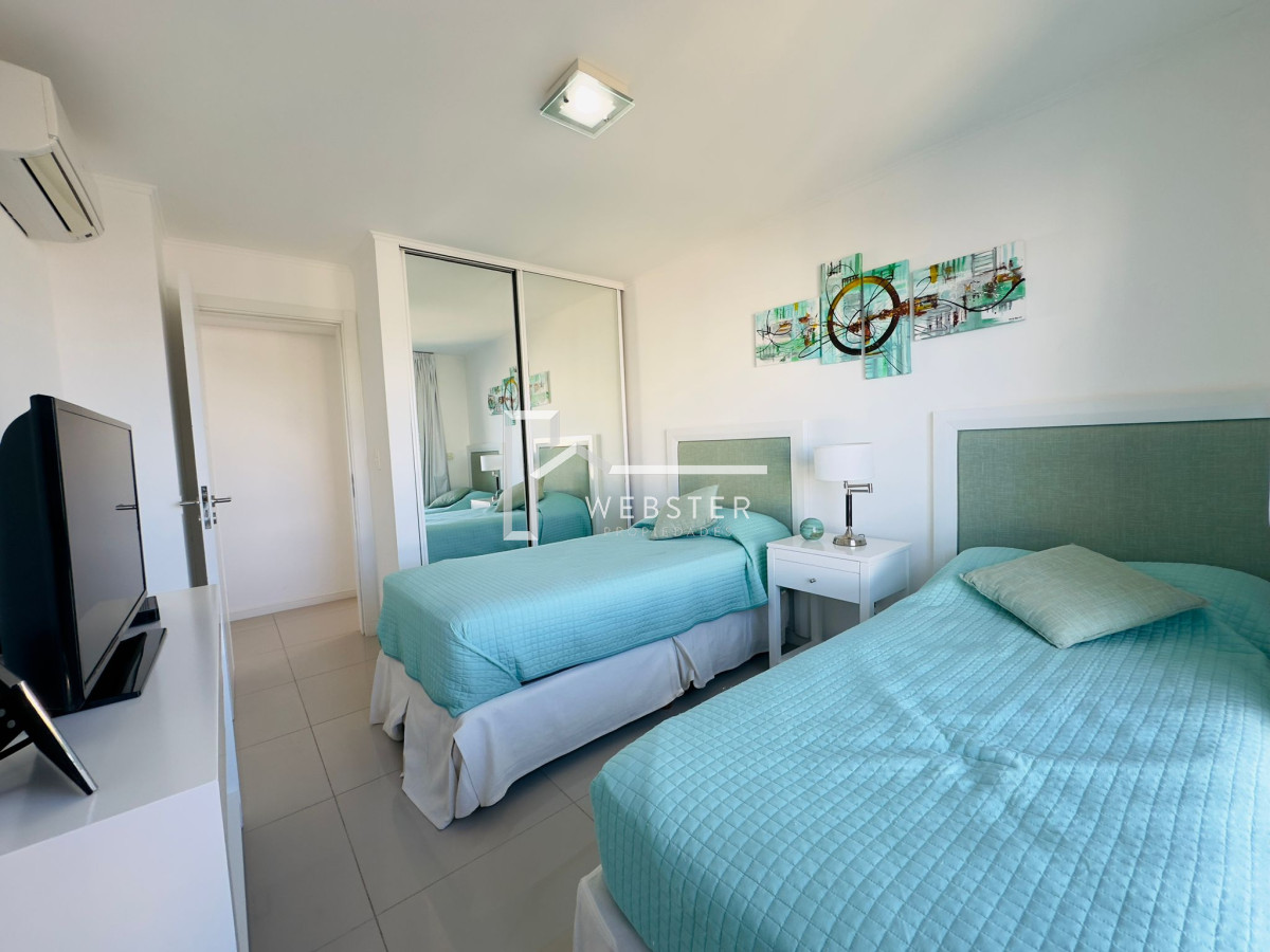 Apartamento ID.1706 - Venta de apartamento de dos dormitorios en Punta del Este