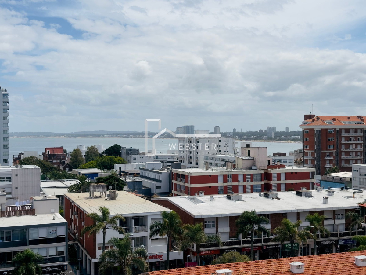 Apartamento ID.2240 - Apartamento de dos dormitorios en venta en Punta del Este