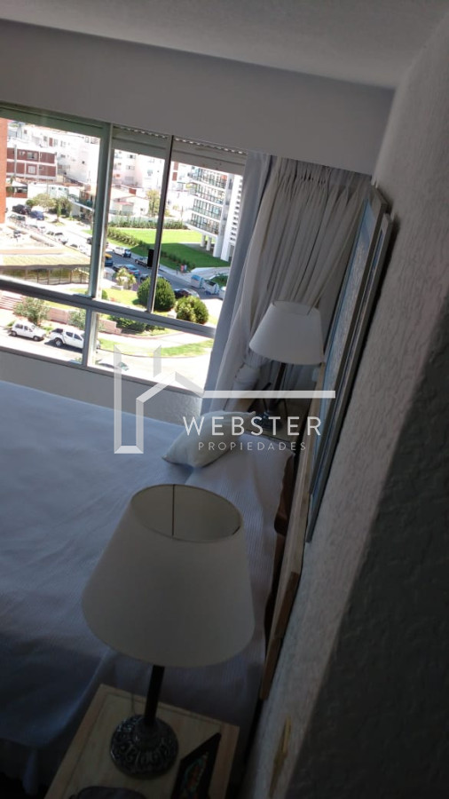 Apartamento ID.1708 -  Apartamento en venta frente al mar Punta del Este