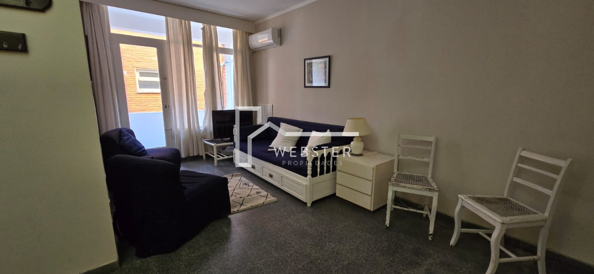 Apartamento ID.2057 - Apartamento de un dormitorio en Punta del Este, reciclado