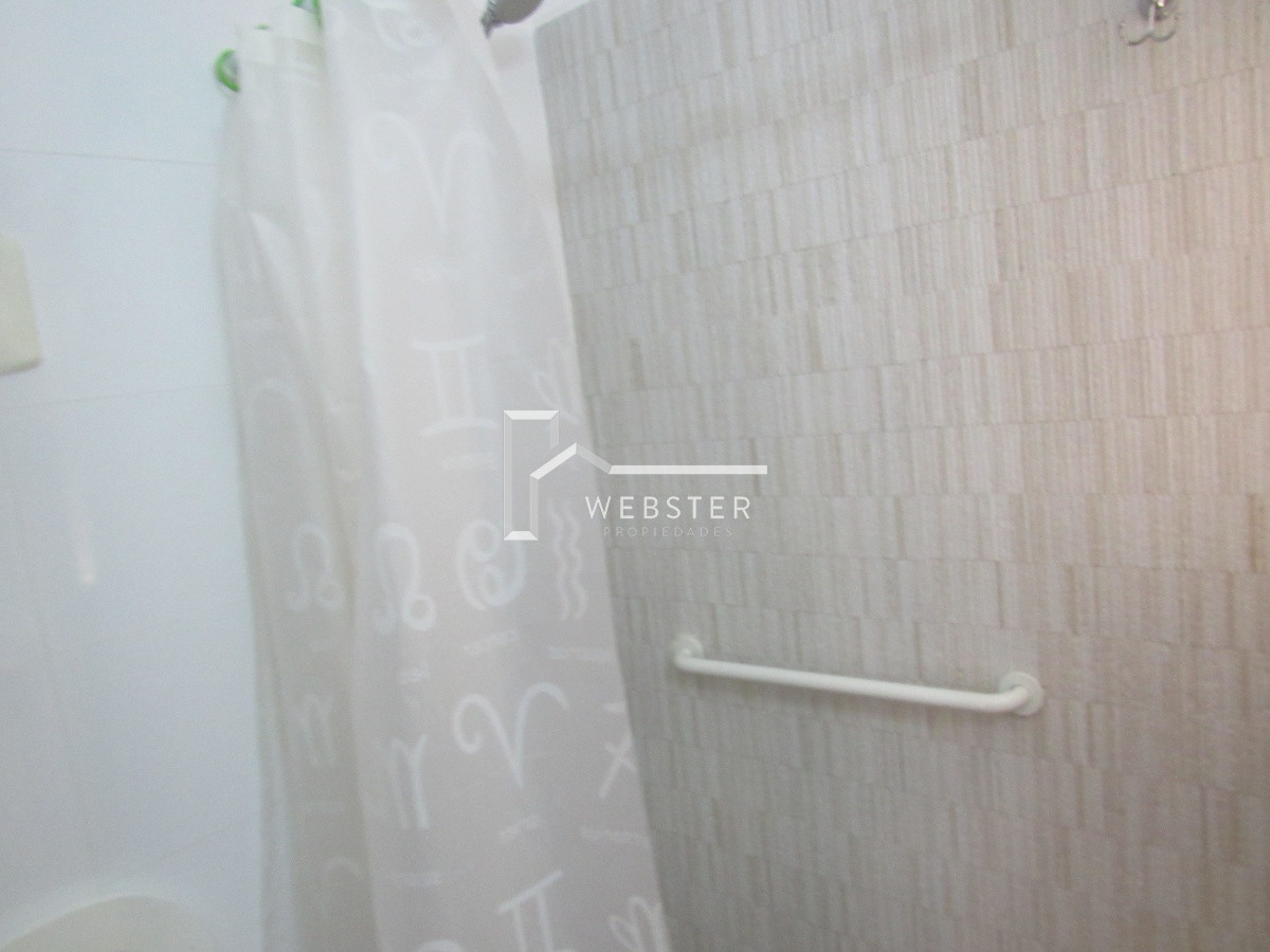 Apartamento ID.1570 - Apartamento en venta de 3 dormitorios en Punta del Este