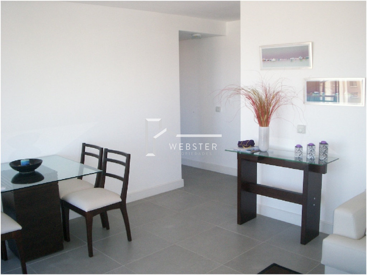 Apartamento ID.1704 - Venta apartamento de 2 dor con parrillero, balcón en Puta del Este
