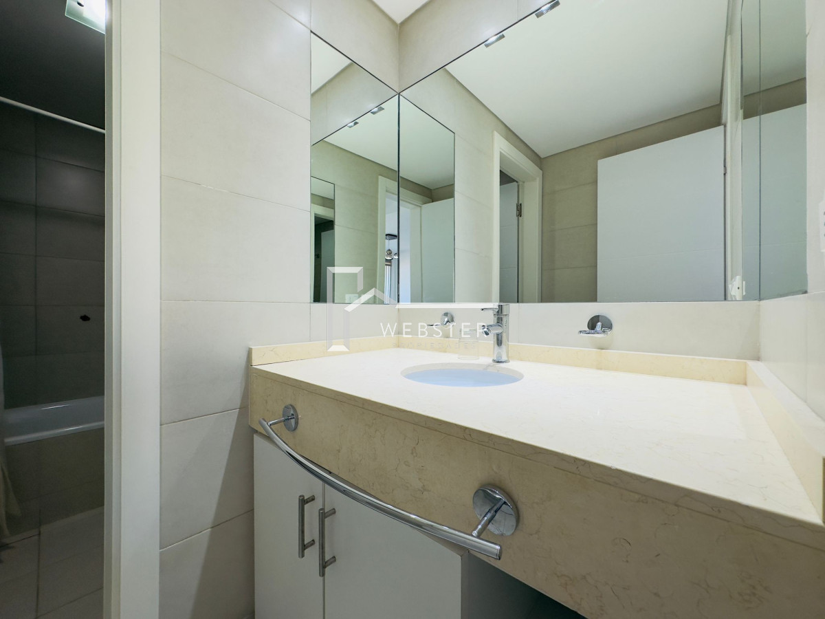 Apartamento ID.1706 - Venta de apartamento de dos dormitorios en Punta del Este