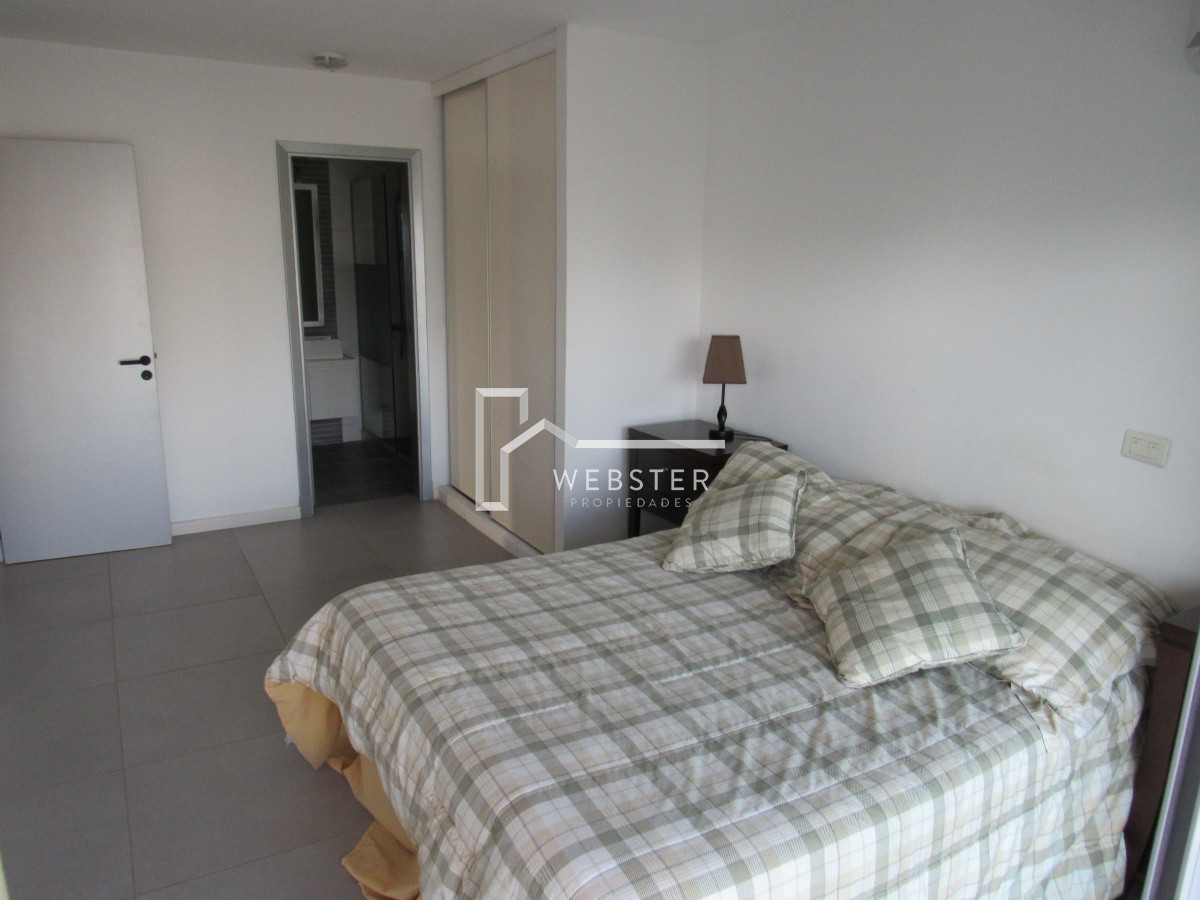 Apartamento ID.1704 - Venta apartamento de 2 dor con parrillero, balcón en Puta del Este