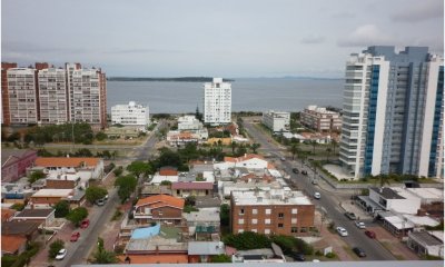 Apartamento de 3 dormitorios en venta en Punta del Este
