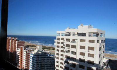 Apartamento en venta de 3 dormitorios en Punta del Este