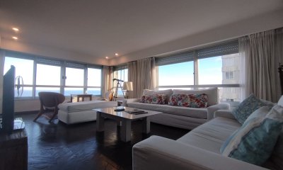 Alquiler de apartamento de 3 dormitorios en Punta del Este
