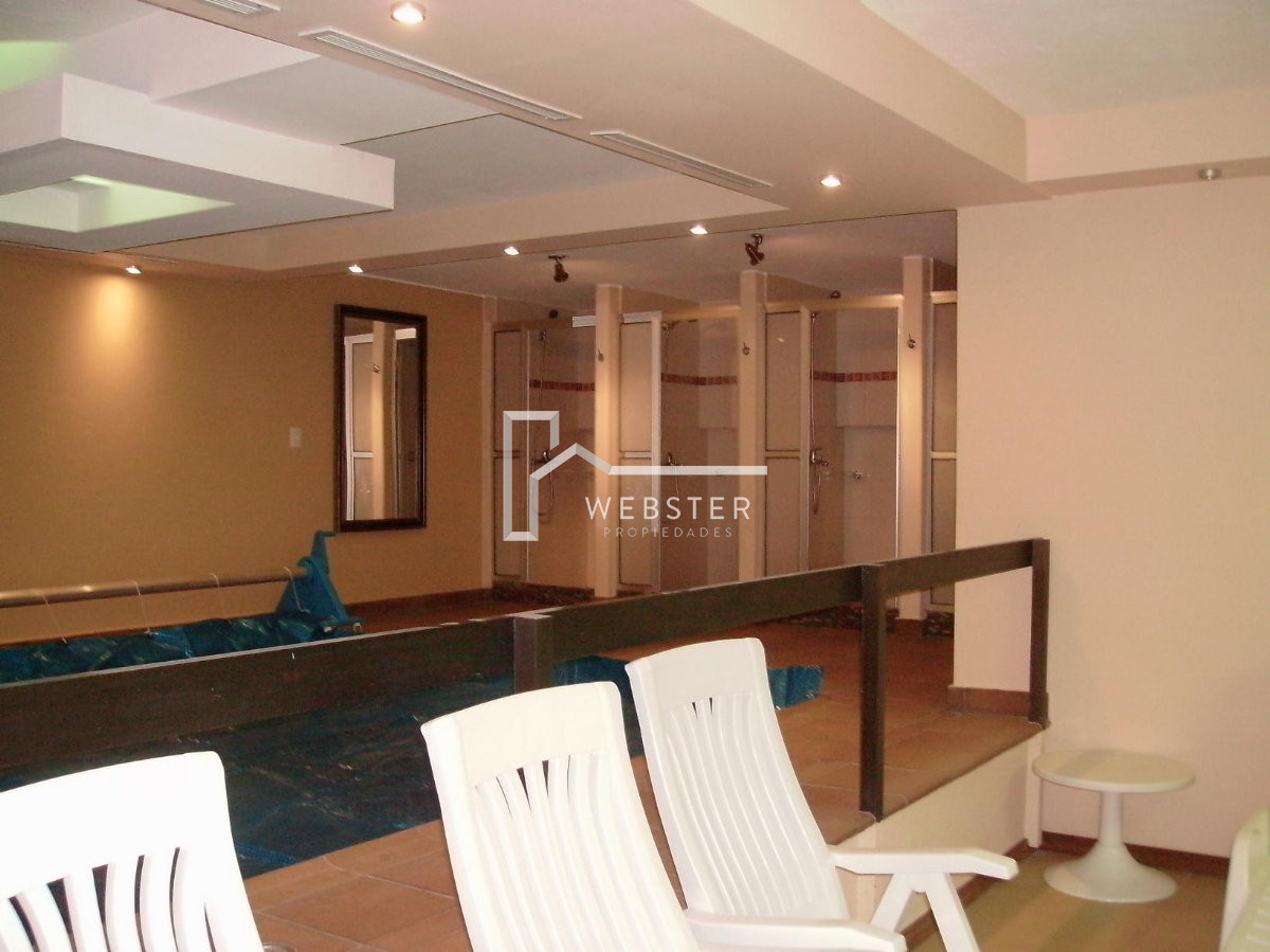 Apartamento ID.2095 - Apartamento de 3 dormitorios en venta en Punta del Este