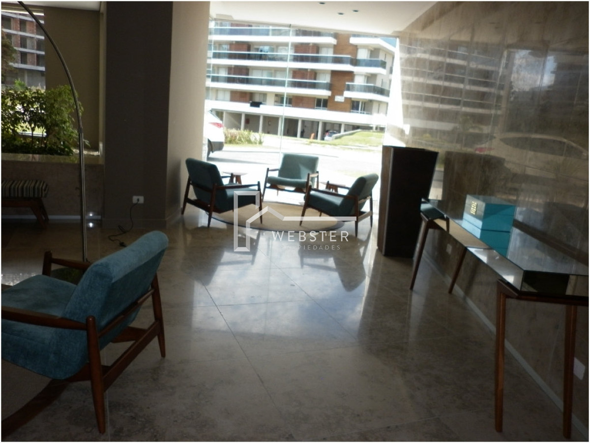 Apartamento ID.1706 - Venta de apartamento de dos dormitorios en Punta del Este