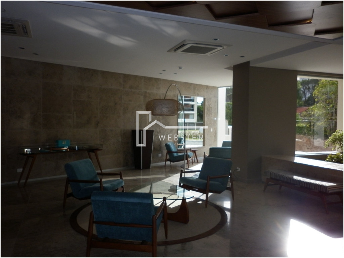 Apartamento ID.1706 - Venta de apartamento de dos dormitorios en Punta del Este