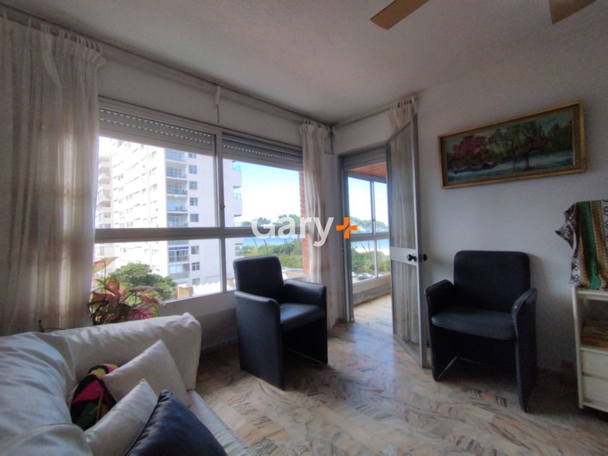 Apartamento ID.29376 - Apartamento de 1 dormitorio y medio en venta en primera linea playa Mansa