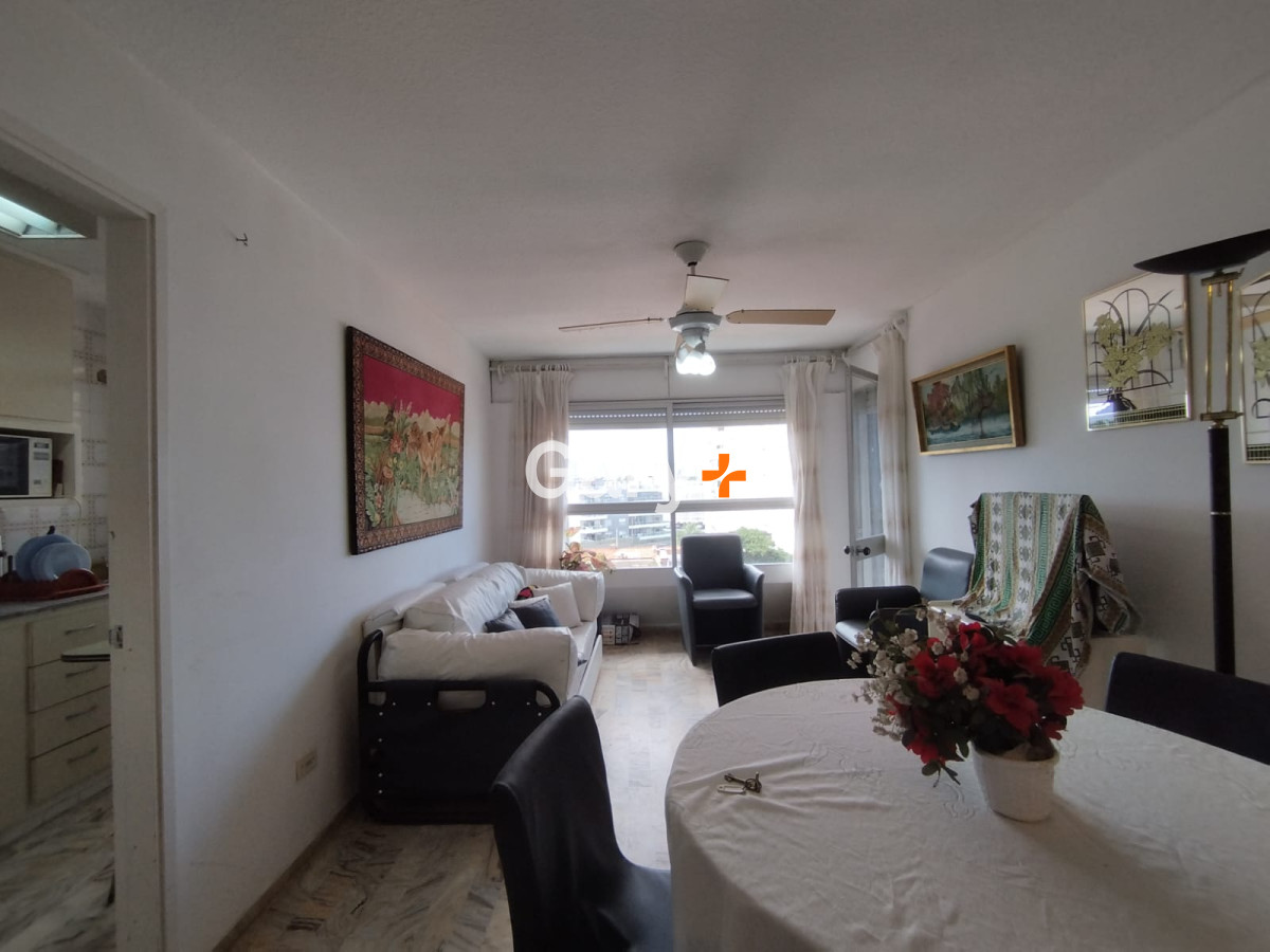 Apartamento ID.29376 - Apartamento de 1 dormitorio y medio en venta en primera linea playa Mansa