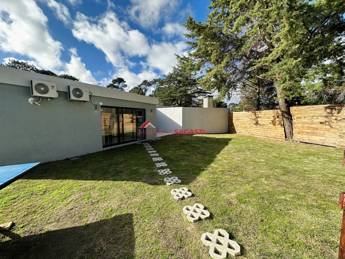 Casa ID.3859 - Casa con piscina en venta  en Punta del Este