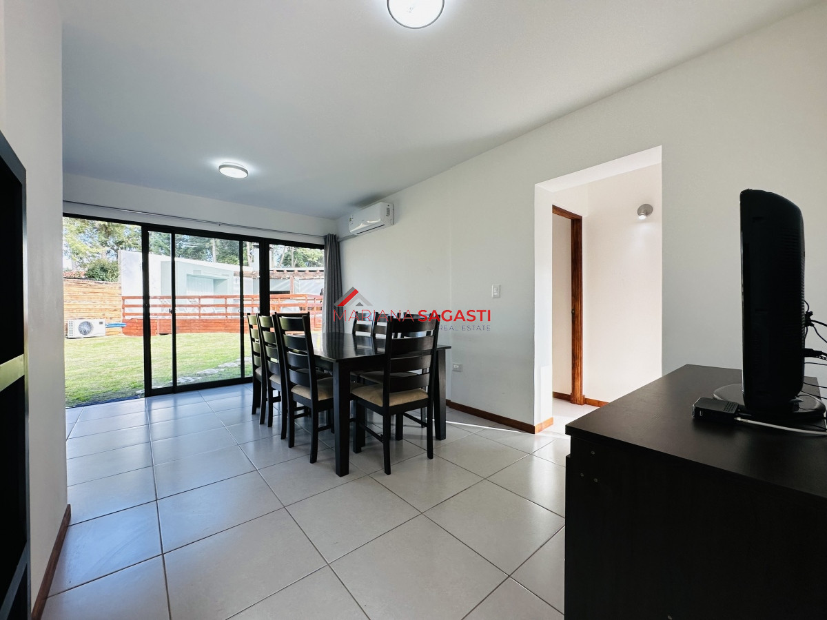 Casa ID.3859 - Casa con piscina en venta  en Punta del Este