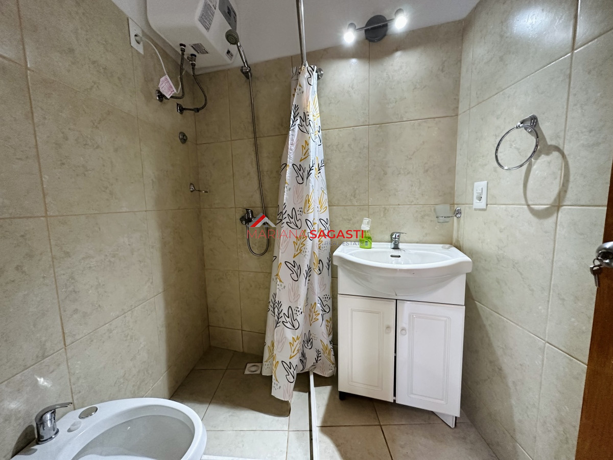 Casa ID.3859 - Casa con piscina en venta  en Punta del Este