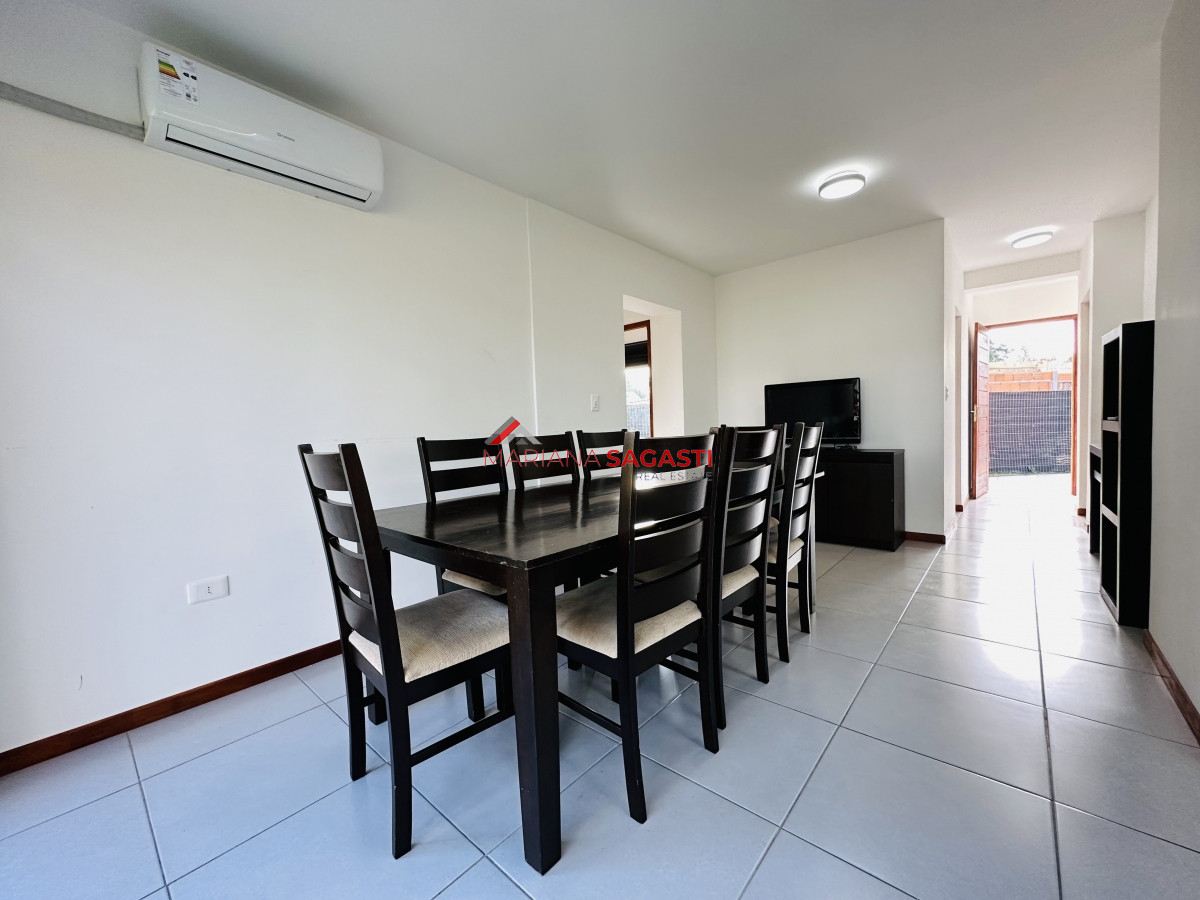 Casa ID.3859 - Casa con piscina en venta  en Punta del Este