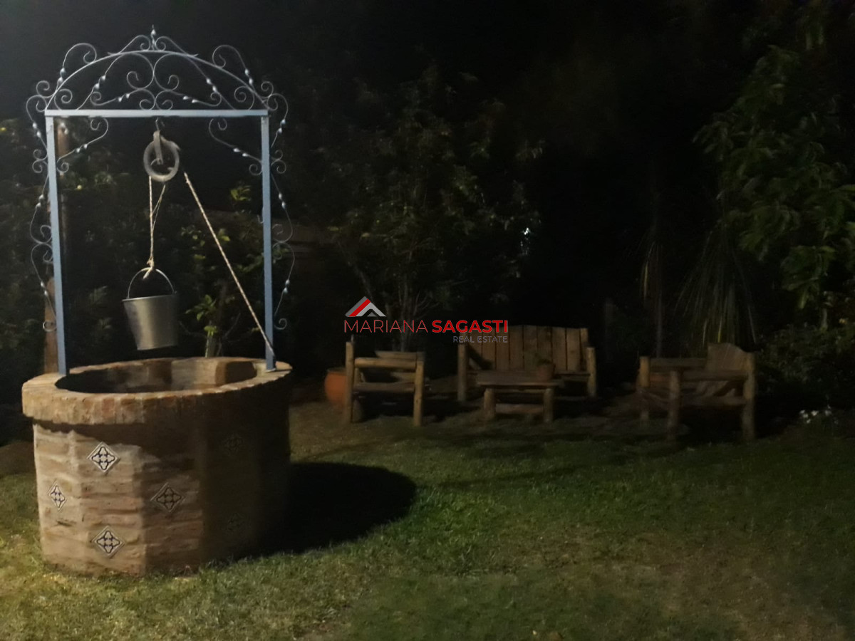 Casa ID.3863 - Alquiler y venta de casa de 3 dormitorios en Punta del Este