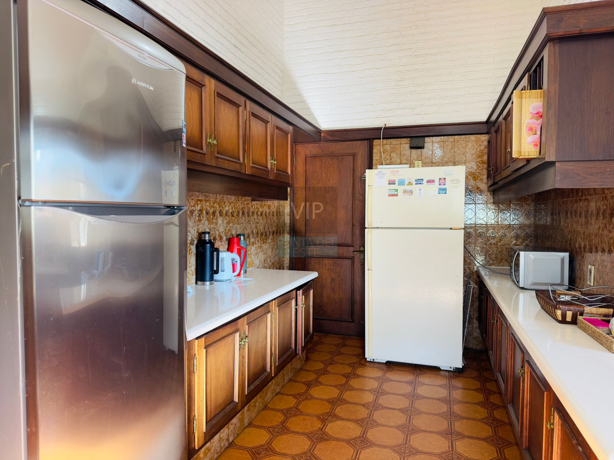 Casa ID.2343 - Casa en venta de 4 dormitorios en Punta del Este