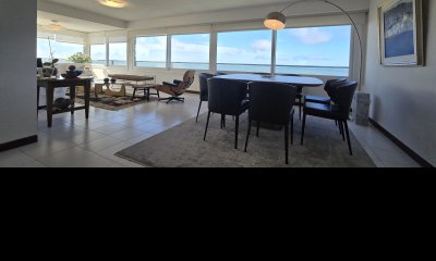 Apartamento en Brava, 3 dormitorios más dependencia