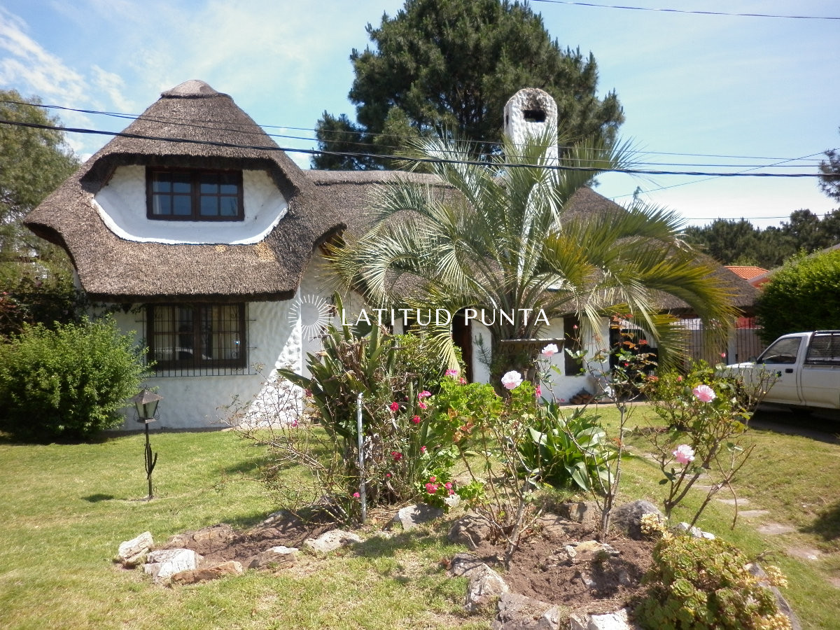 Altos del Pinar - GoPunta - Portal Inmobiliario de Punta del Este - Maldonado